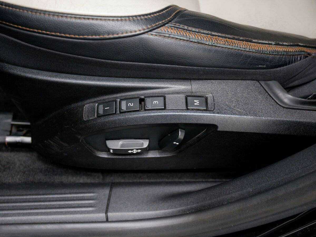 Купить Volvo V40 Cross Country, 2015, 120 500 км, фото №14