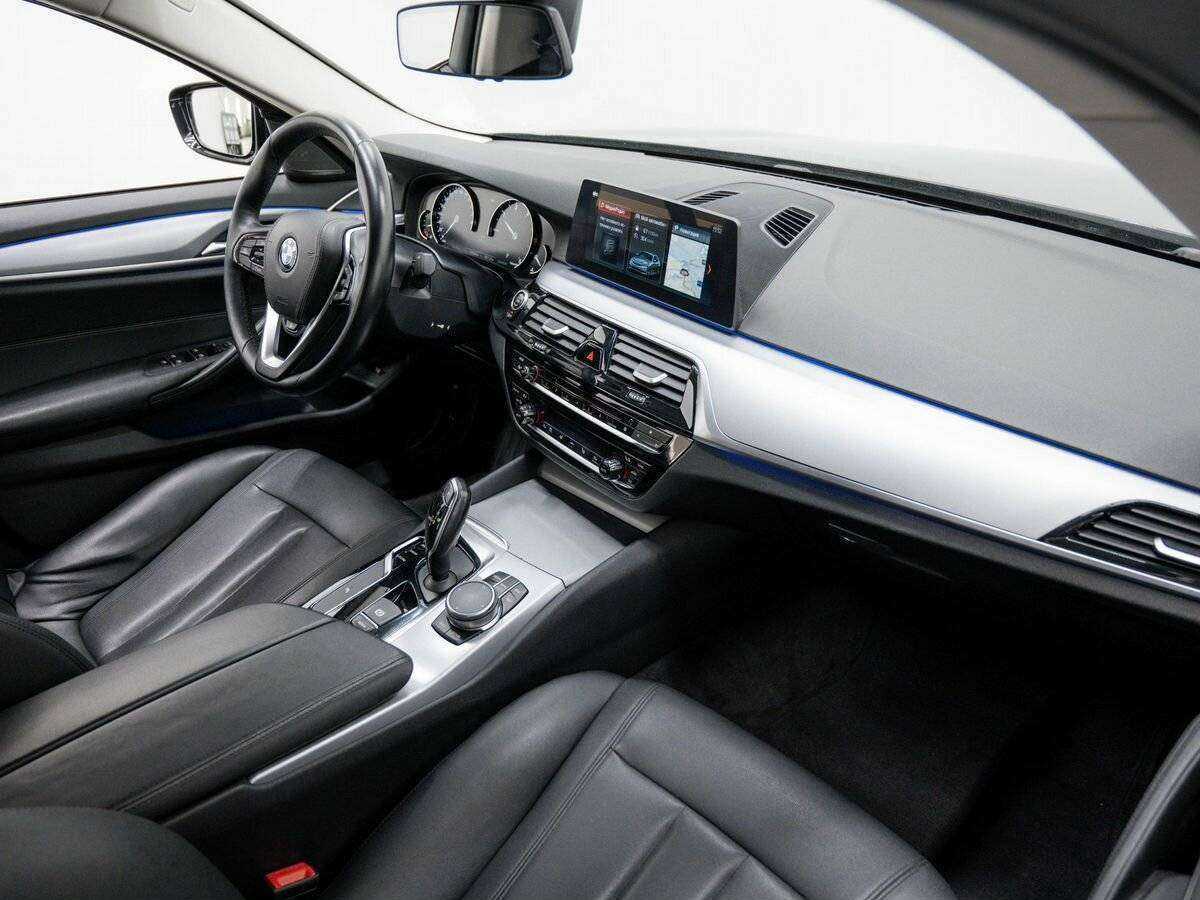 Купить BMW 5 серии 520d, 2017, 193 321 км, фото №7