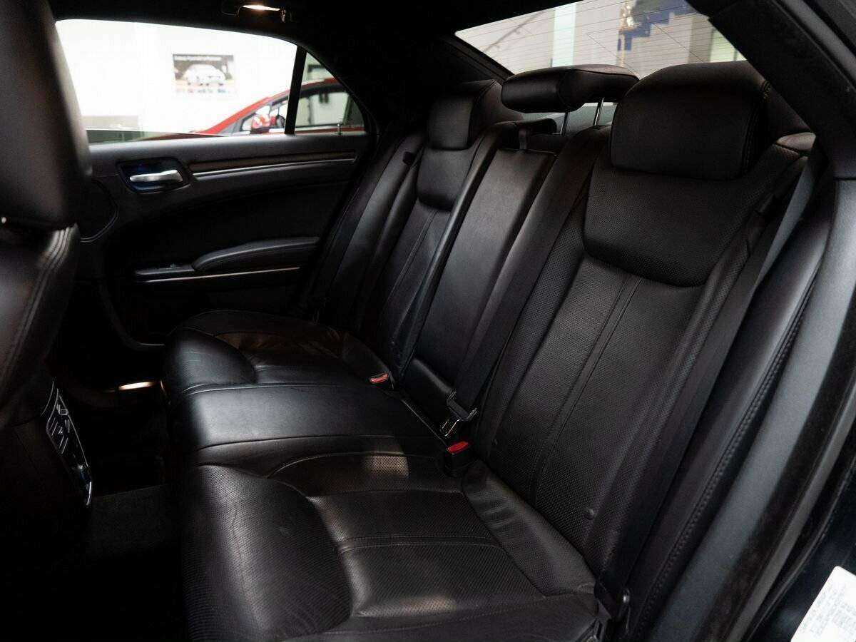 Купить Chrysler 300C, 2012, 230 000 км, фото №7