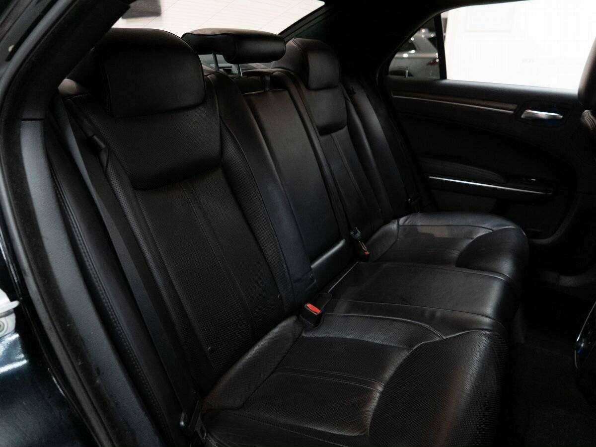 Купить Chrysler 300C, 2012, 230 000 км, фото №8