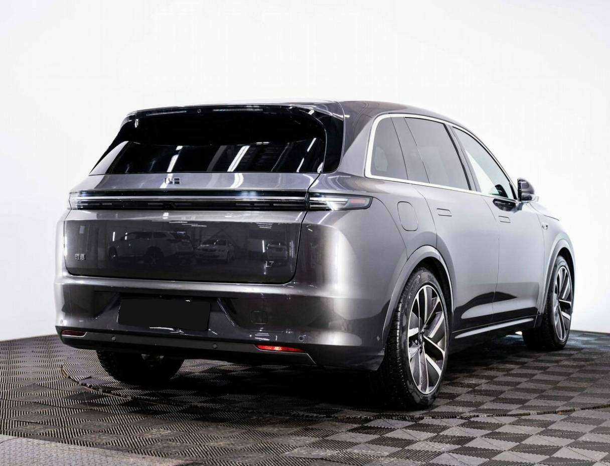 Купить LiXiang L7, 2023, 8 909 км, фото №6