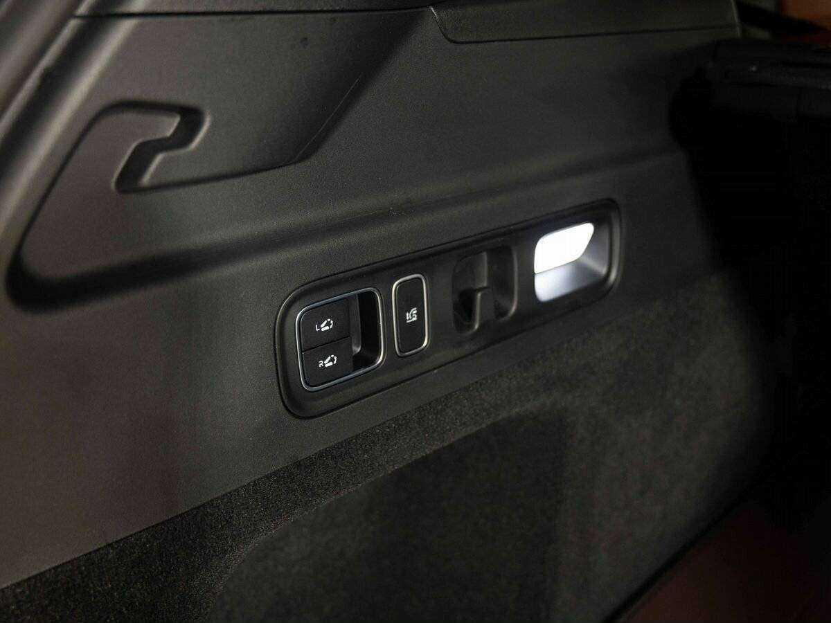 Купить LiXiang L7, 2023, 8 909 км, фото №24