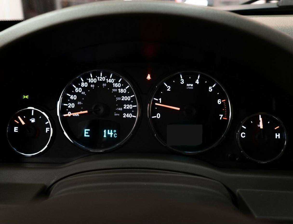 Купить Jeep Cherokee, 2010, 164 000 км, фото №12