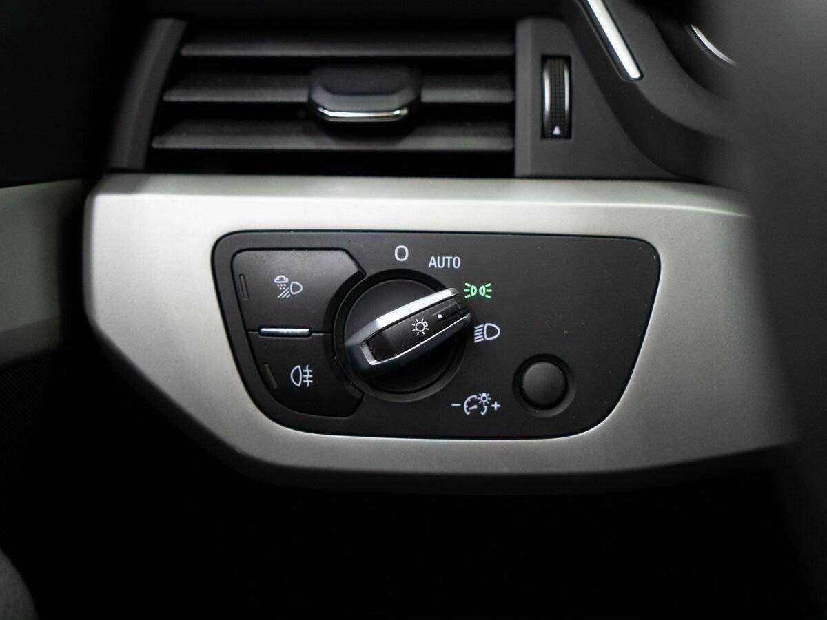 Купить Audi A4, 2019, 165 460 км, фото №16