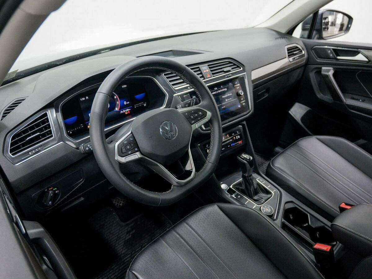 Купить Volkswagen Tiguan, 2022, 24 195 км, фото №10