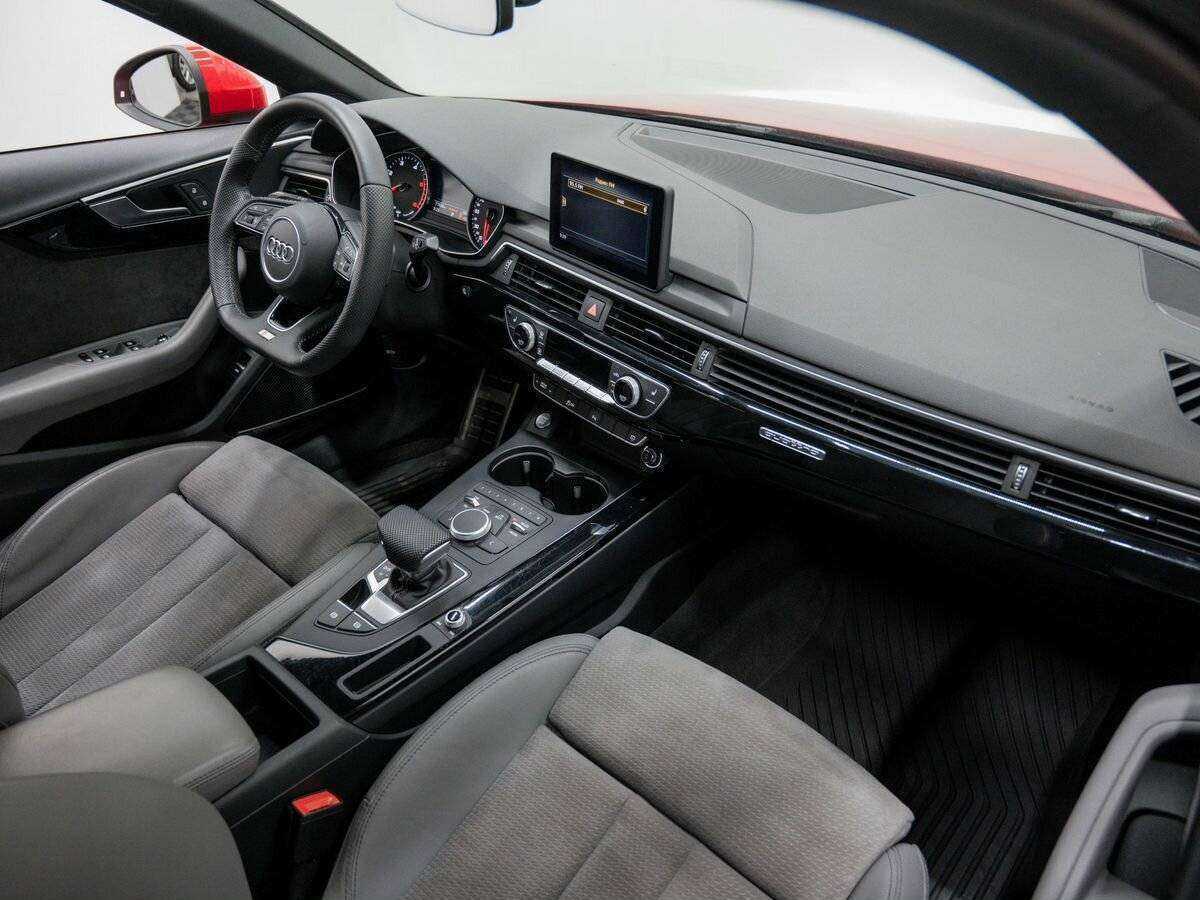 Купить Audi A4, 2019, 71 923 км, фото №8