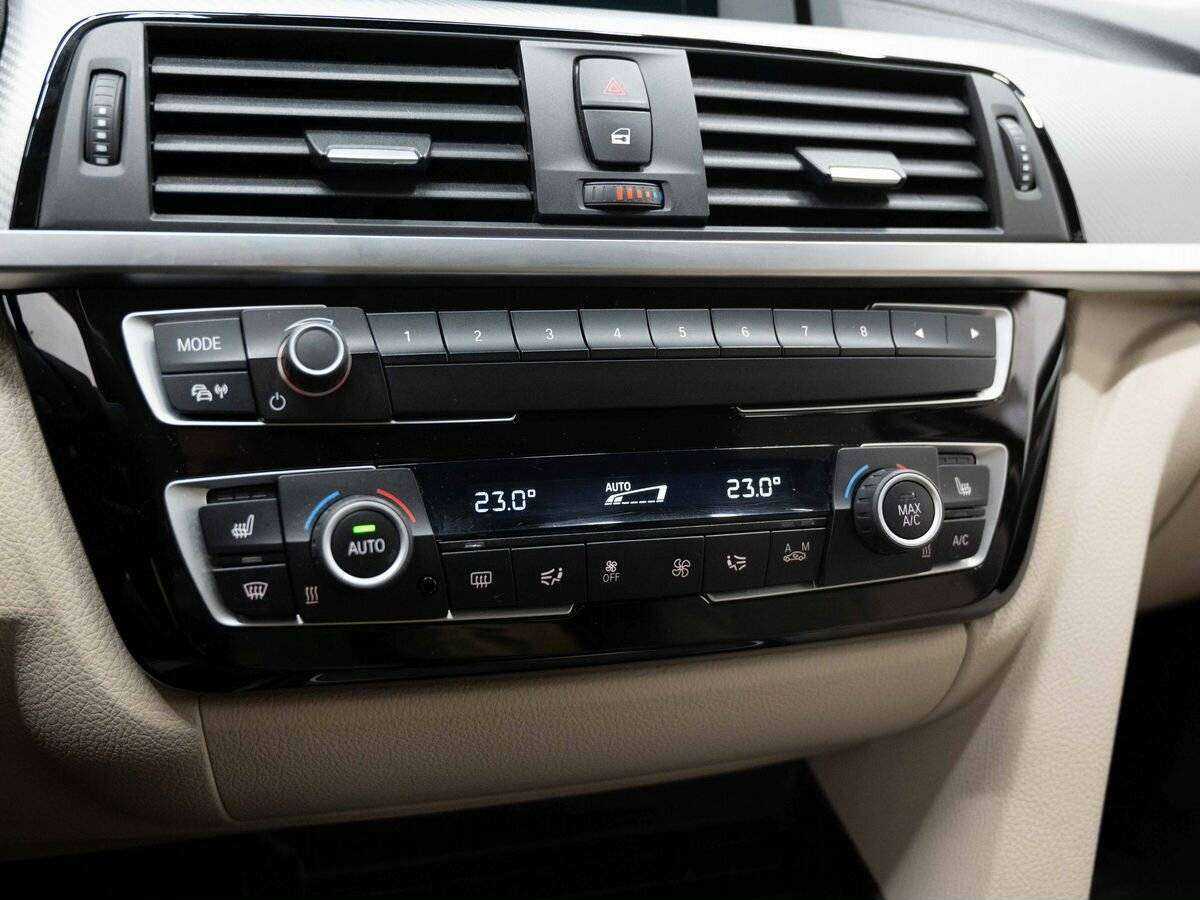 Купить BMW 3 серии 320d xDrive, 2018, 115 000 км, фото №21