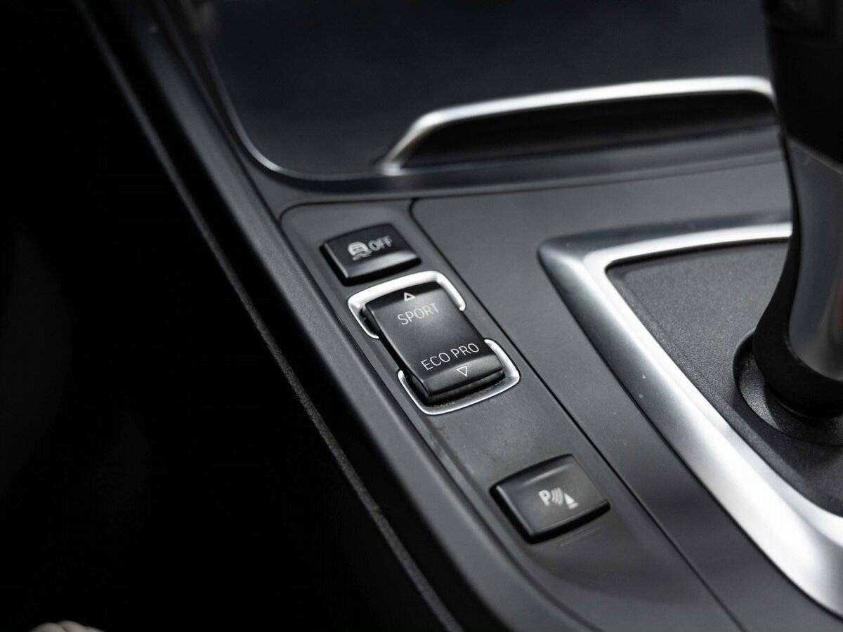 Купить BMW 3 серии 320d xDrive, 2018, 115 000 км, фото №24