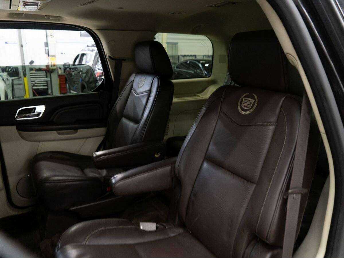 Купить Cadillac Escalade, 2011, 194 248 км, фото №7