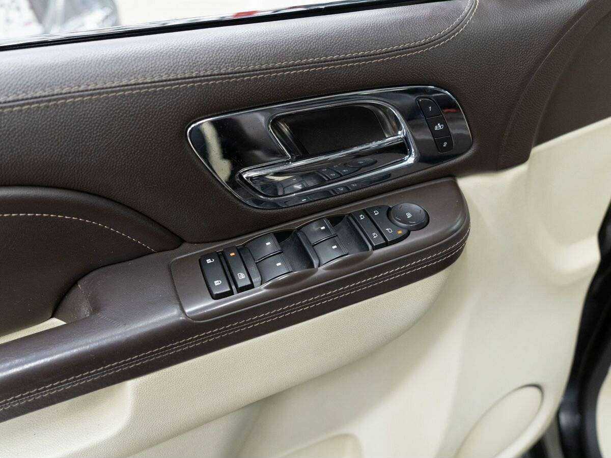 Купить Cadillac Escalade, 2011, 194 248 км, фото №16