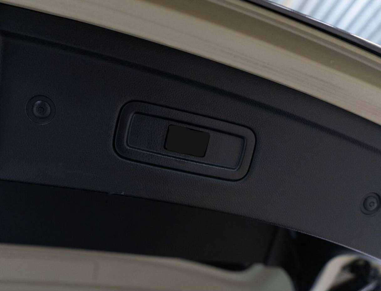 Купить Infiniti FX37, 2011, 216 000 км, фото №9