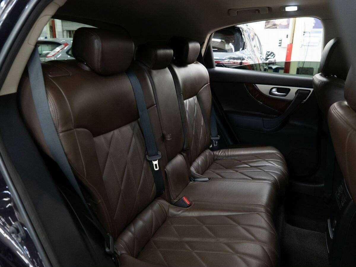 Купить Infiniti FX37, 2011, 216 000 км, фото №10