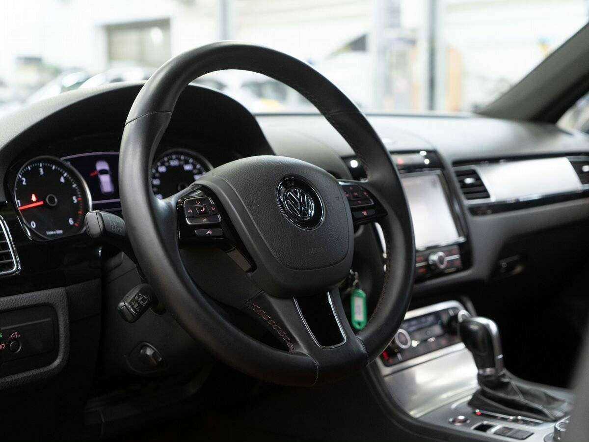 Купить Volkswagen Touareg, 2010, 250 000 км, фото №5