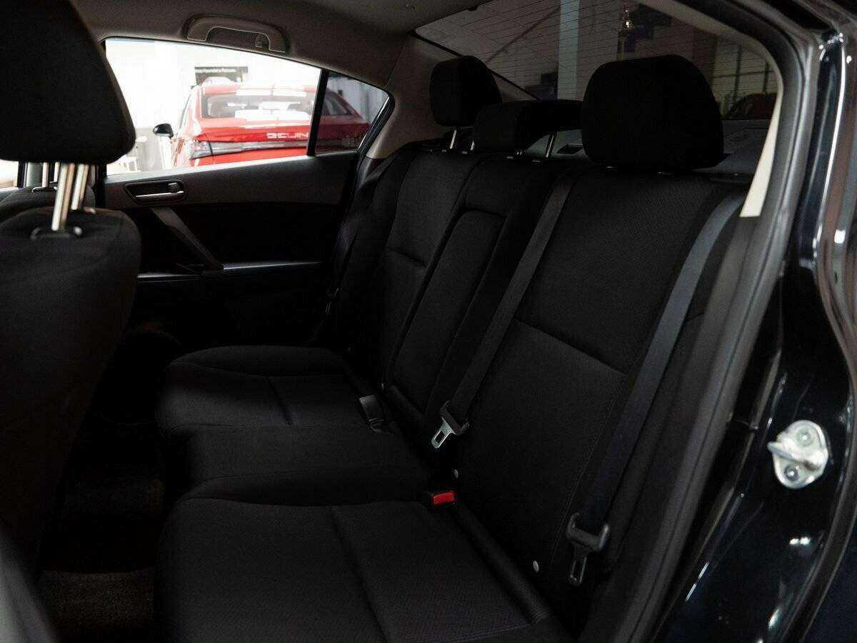 Купить Mazda 3, 2011, 240 702 км, фото №7