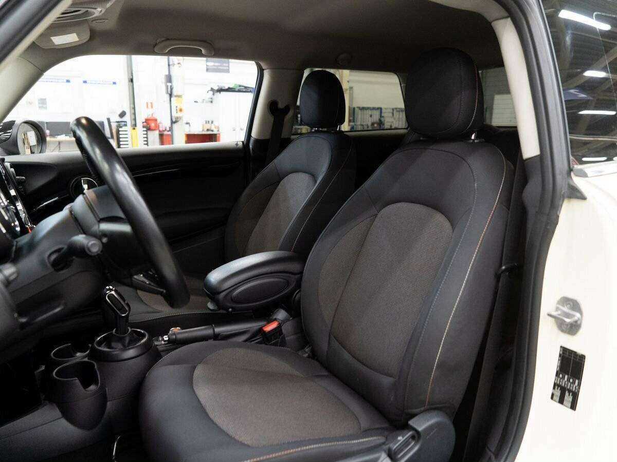 Купить Mini Hatch Cooper, 2018, 86 000 км, фото №6