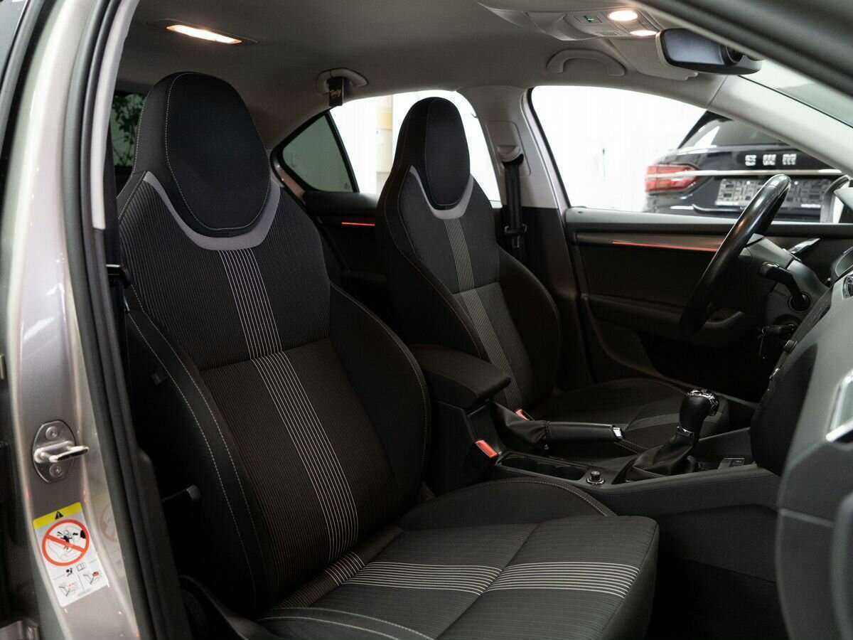 Купить Skoda Octavia, 2018, 141 200 км, фото №9