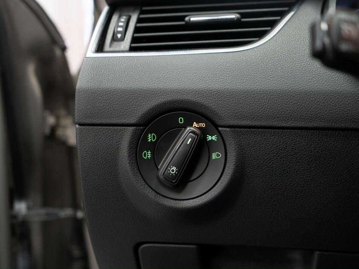 Купить Skoda Octavia, 2018, 141 200 км, фото №15