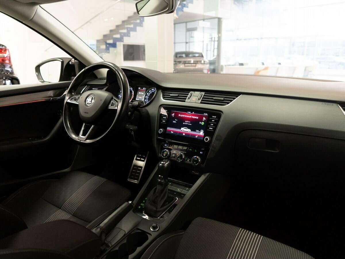Купить Skoda Octavia, 2018, 141 200 км, фото №16