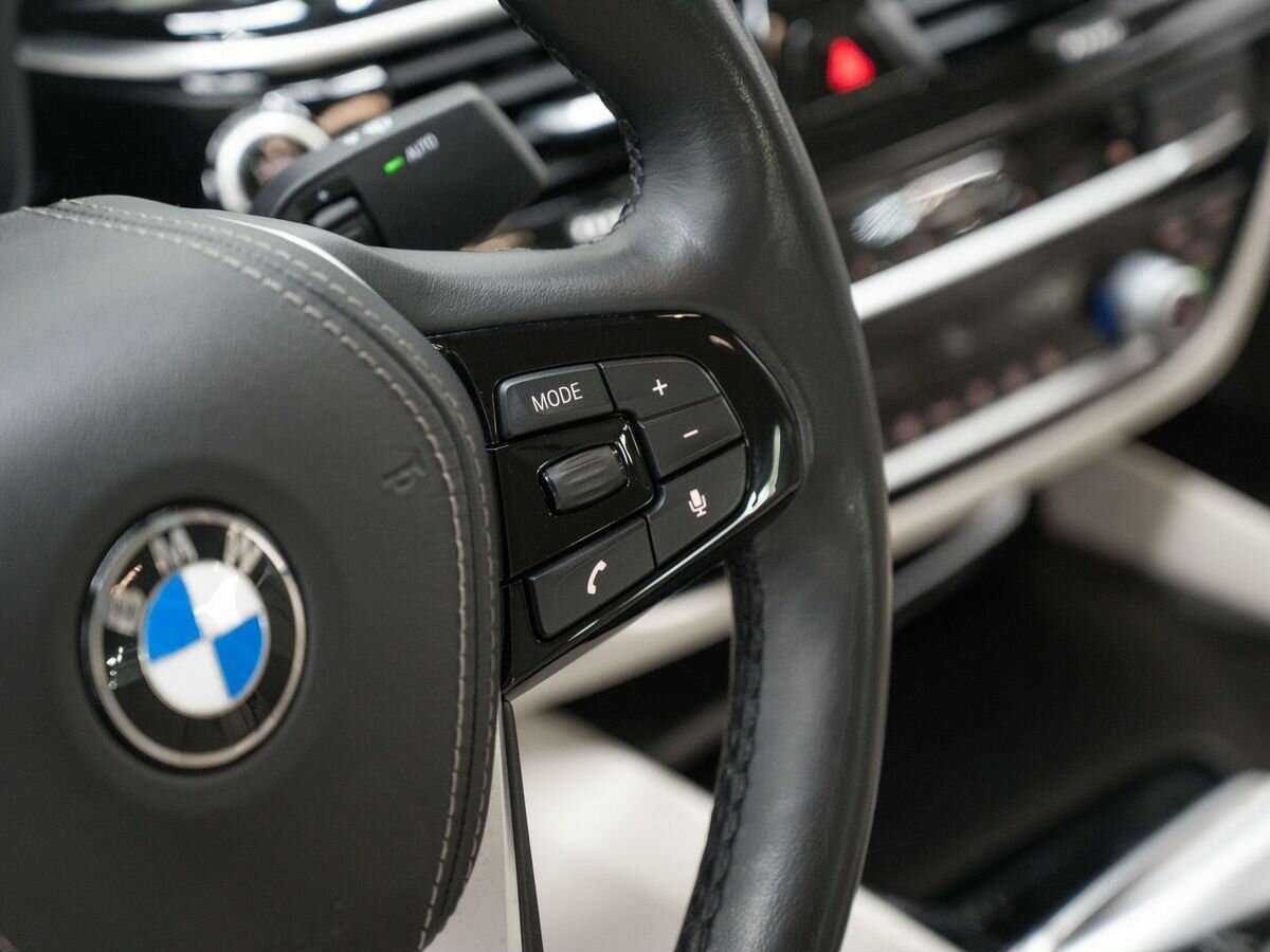 Купить BMW 5 серии 520i, 2018, 174 500 км, фото №18