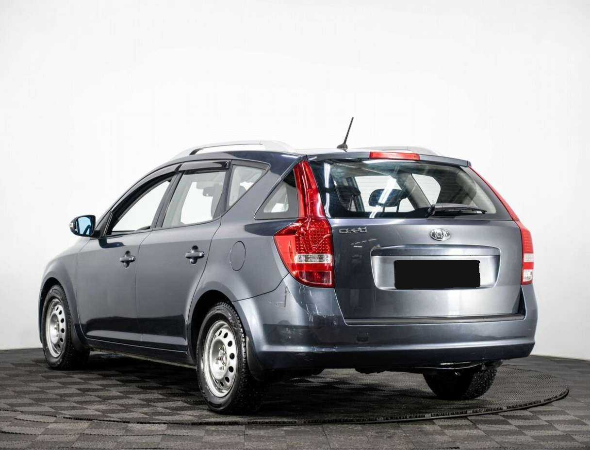 Купить Kia Ceed, 2010, 174 000 км, фото №4