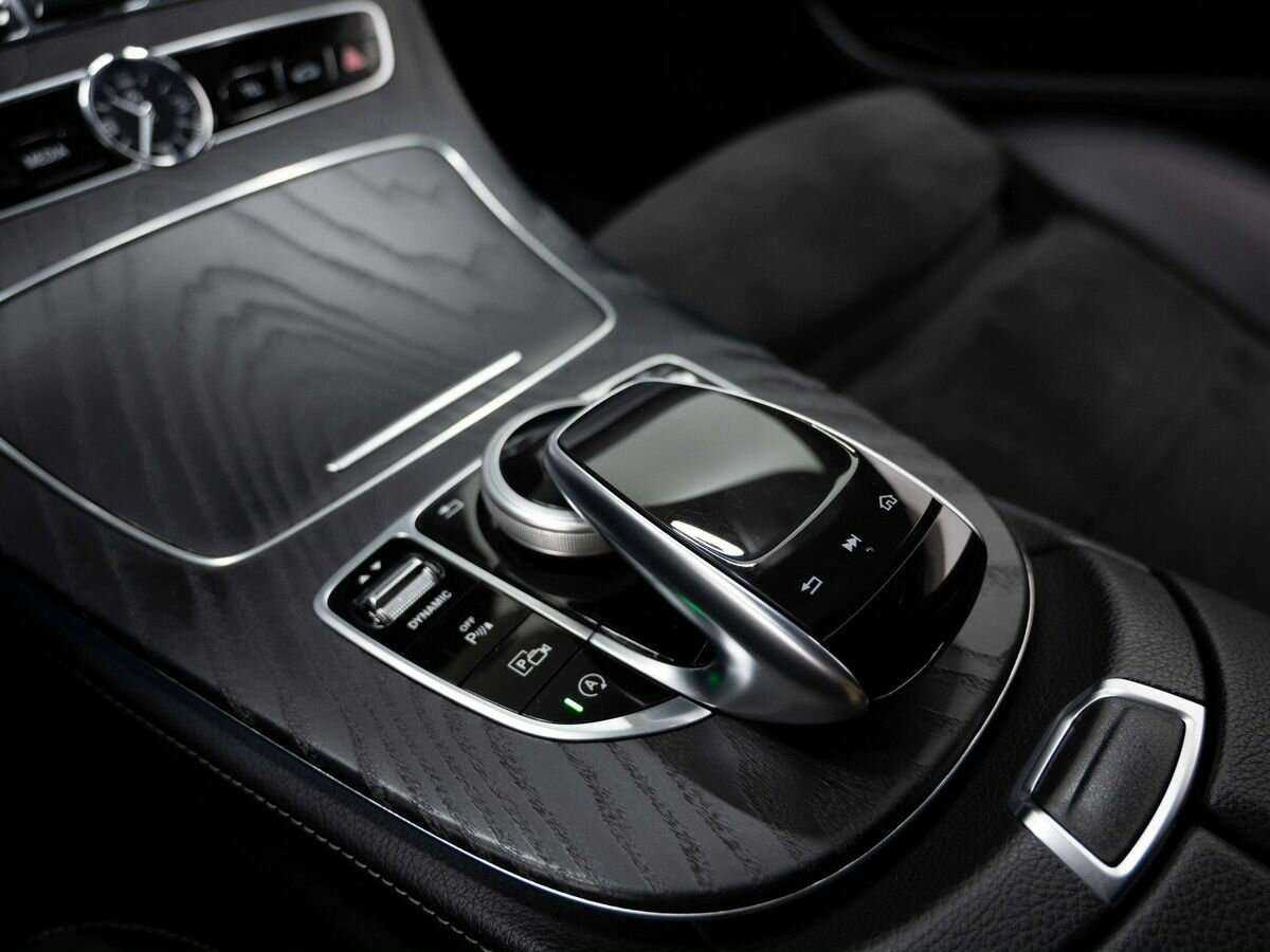 Купить Mercedes-Benz E-Класс 220 d, 2018, 119 000 км, фото №19