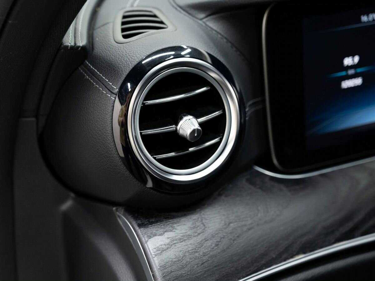 Купить Mercedes-Benz E-Класс 220 d, 2018, 119 000 км, фото №26