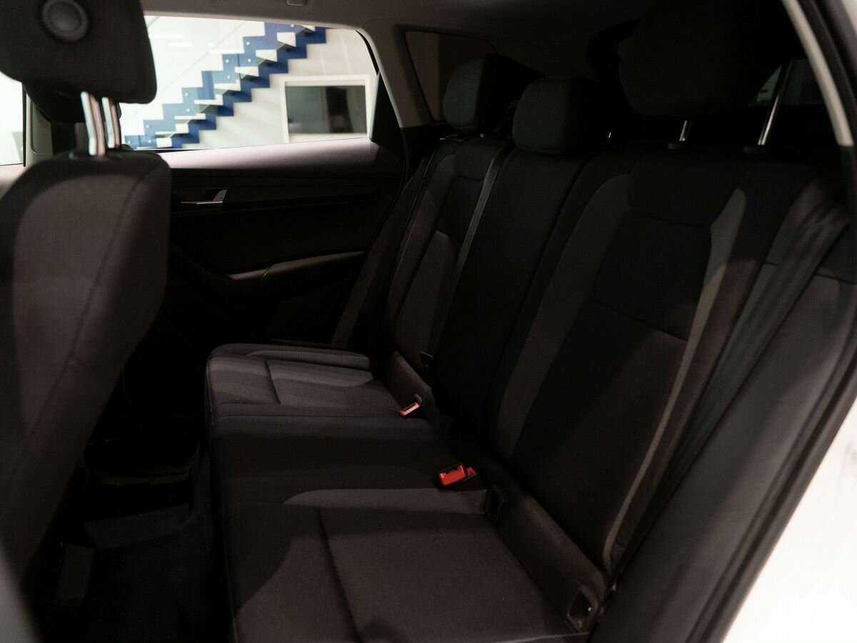 Купить Skoda Karoq DSG6, 2021, 52 046 км, фото №7