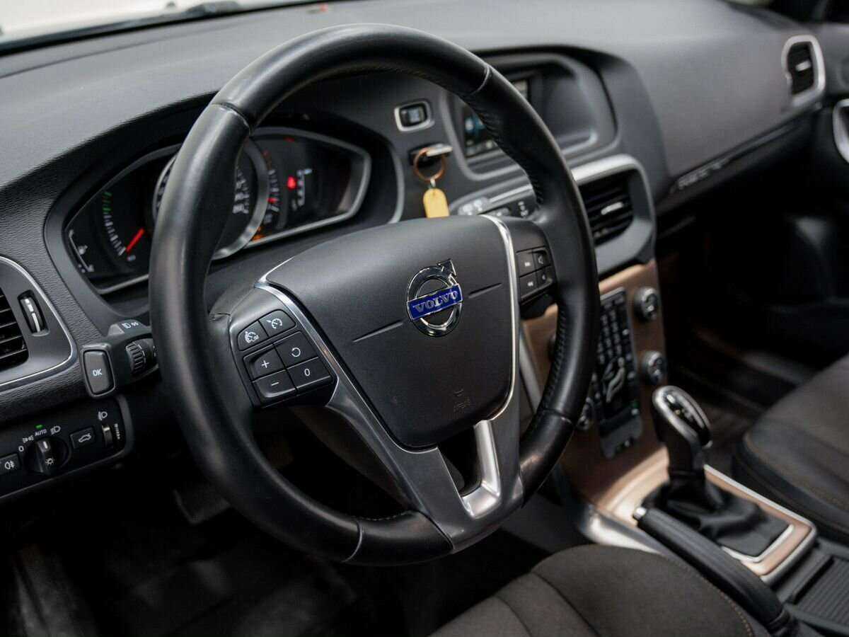 Купить Volvo V40 Cross Country, 2014, 119 339 км, фото №18