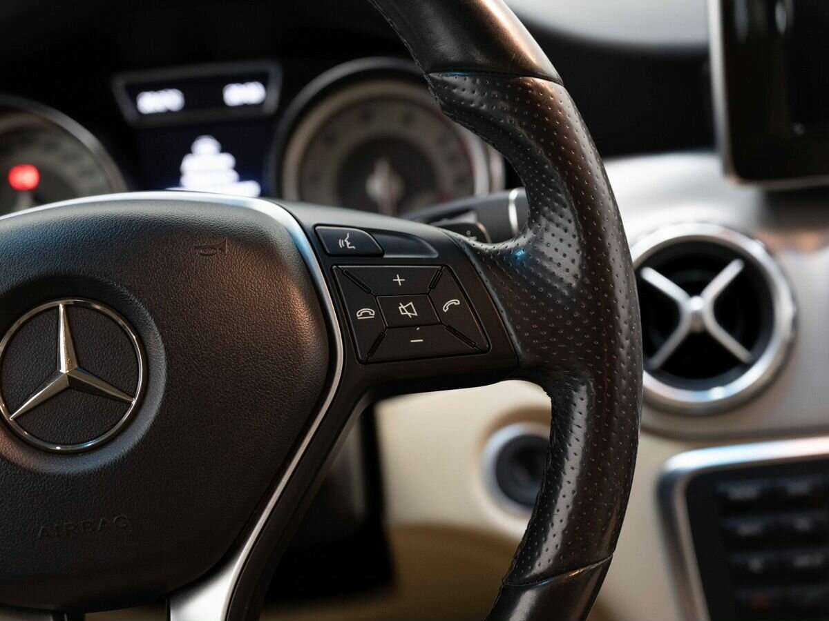 Купить Mercedes-Benz GLA 250, 2015, 150 000 км, фото №14