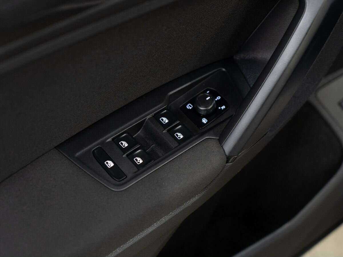 Купить Volkswagen Tiguan, 2019, 71 175 км, фото №14