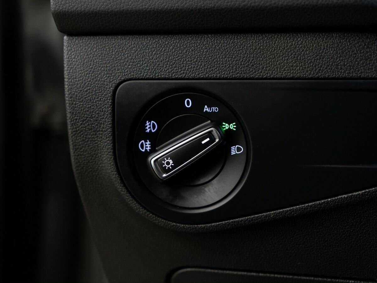 Купить Volkswagen Tiguan, 2019, 71 175 км, фото №17