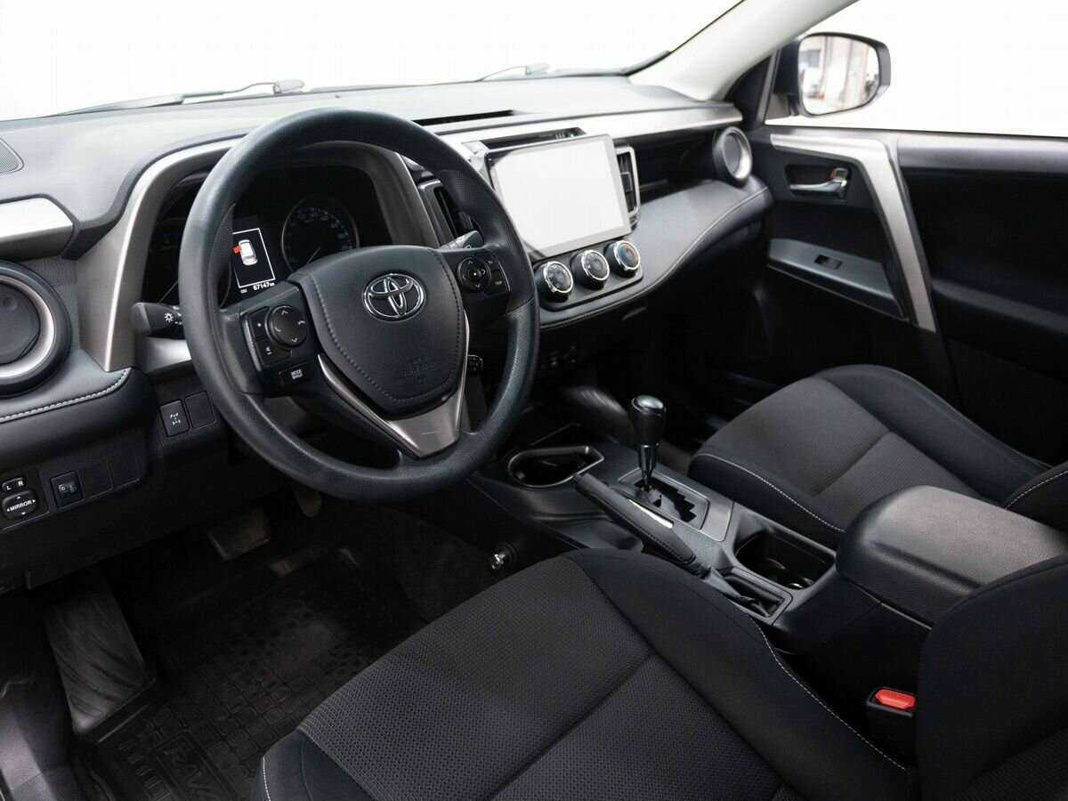 Купить Toyota RAV4, 2017, 67 000 км, фото №10