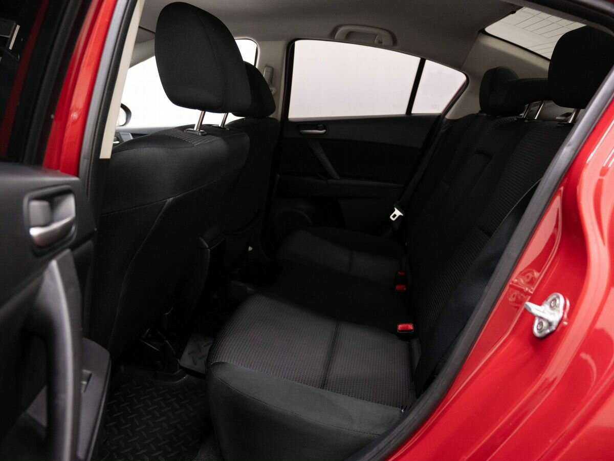 Купить Mazda 3, 2011, 262 000 км, фото №9