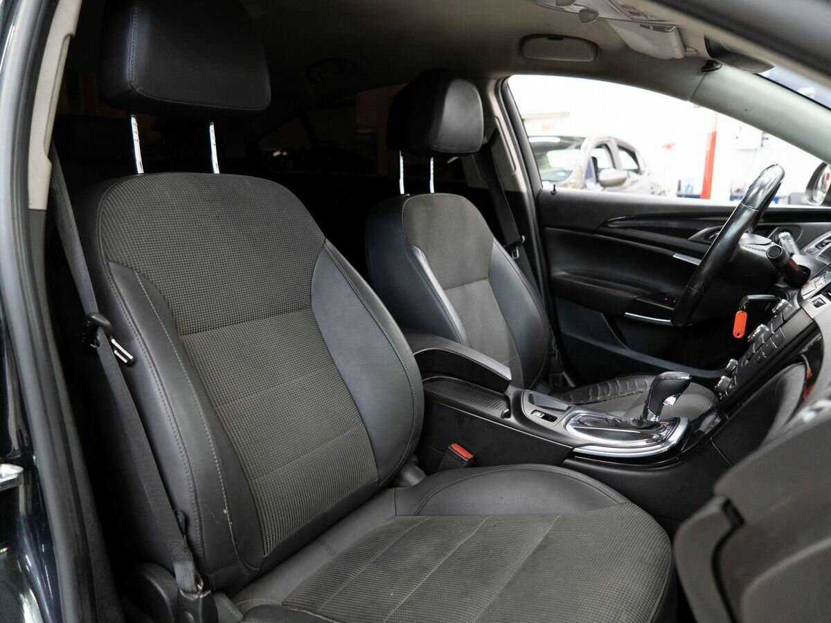 Купить Opel Insignia, 2011, 214 000 км, фото №9