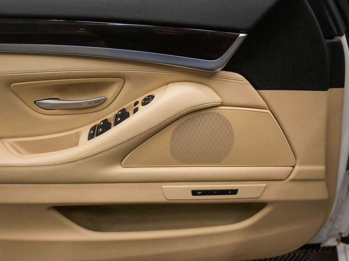 Купить BMW 5 серии 530d xDrive, 2015, 78 182 км, фото №14