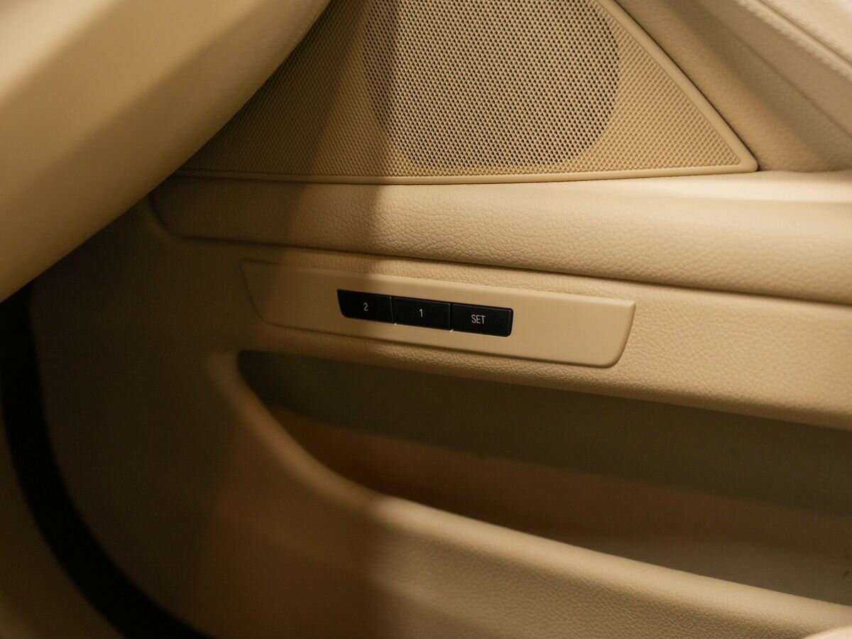 Купить BMW 5 серии 530d xDrive, 2015, 78 182 км, фото №28