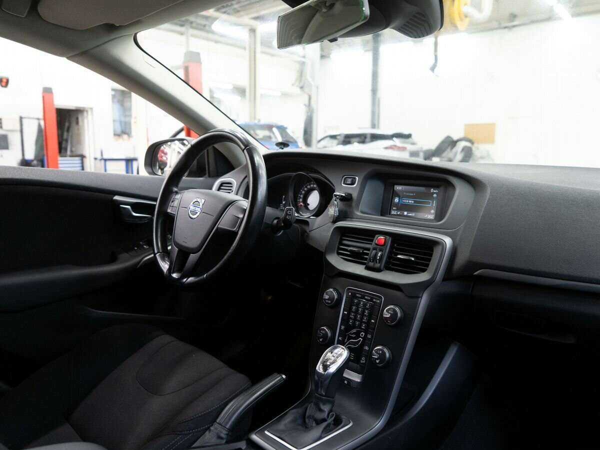 Купить Volvo V40 Cross Country, 2013, 140 000 км, фото №16