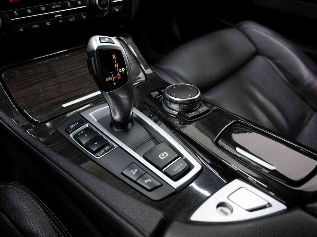 Купить BMW 5 серии 530d xDrive, 2016, 156 000 км, фото №27