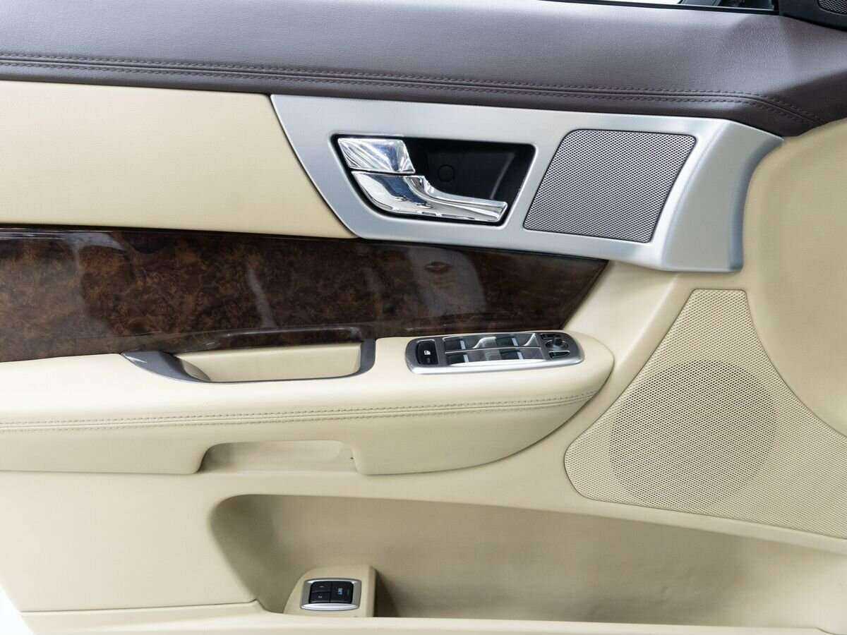 Купить Jaguar XF, 2011, 120 091 км, фото №15