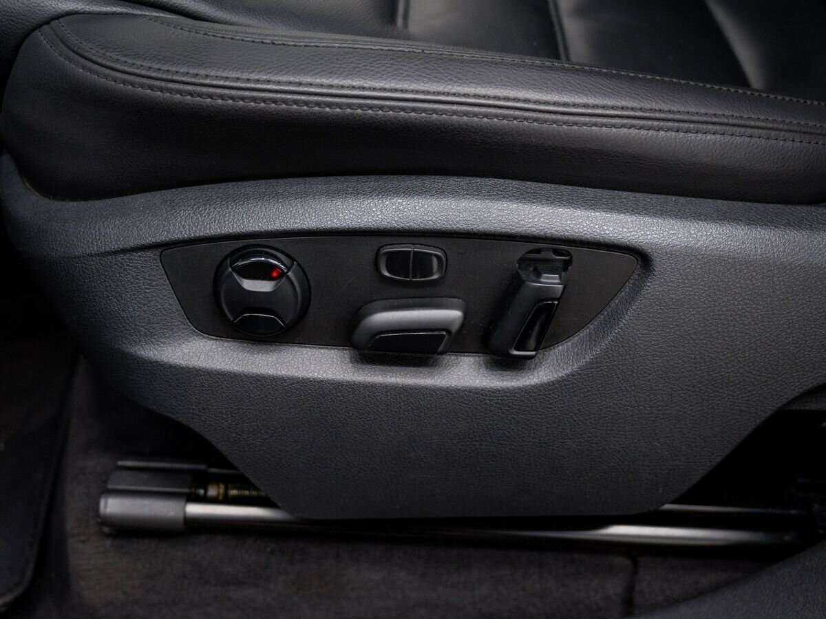 Купить Volkswagen Touareg, 2015, 138 000 км, фото №16