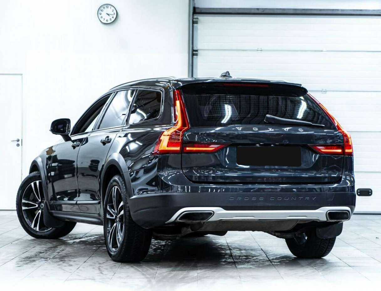 Купить Volvo V90 Cross Country, 2017, 164 000 км, фото №4