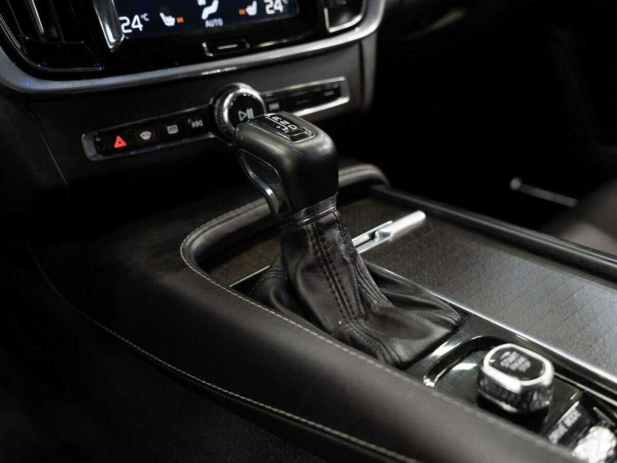 Купить Volvo V90 Cross Country, 2017, 164 000 км, фото №12