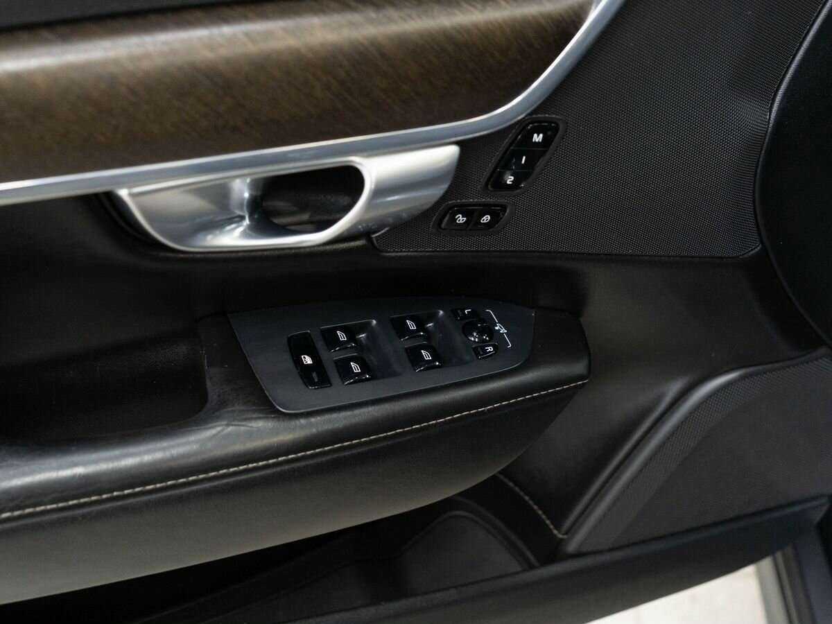 Купить Volvo V90 Cross Country, 2017, 164 000 км, фото №13