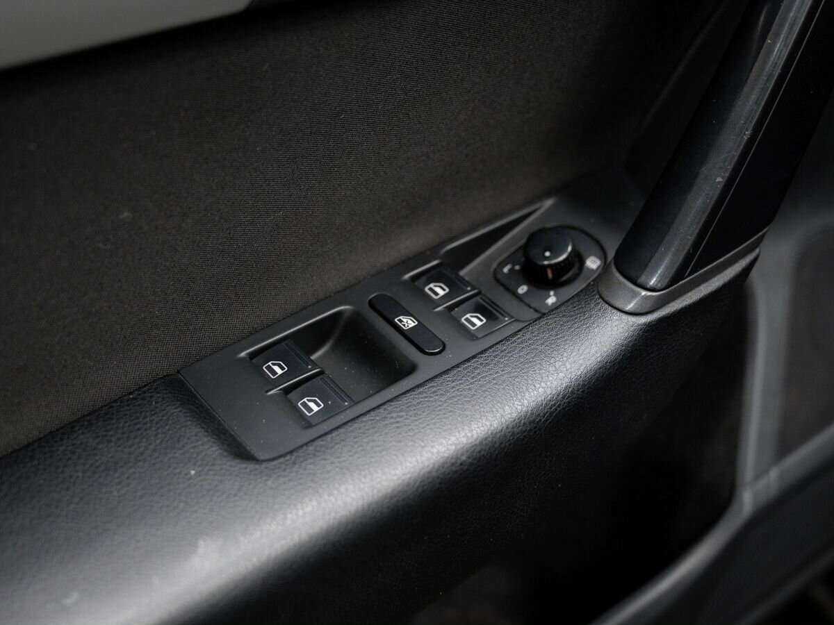 Купить Volkswagen Passat, 2011, 154 119 км, фото №15