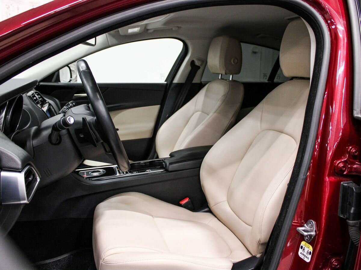 Купить Jaguar XE, 2016, 140 650 км, фото №16