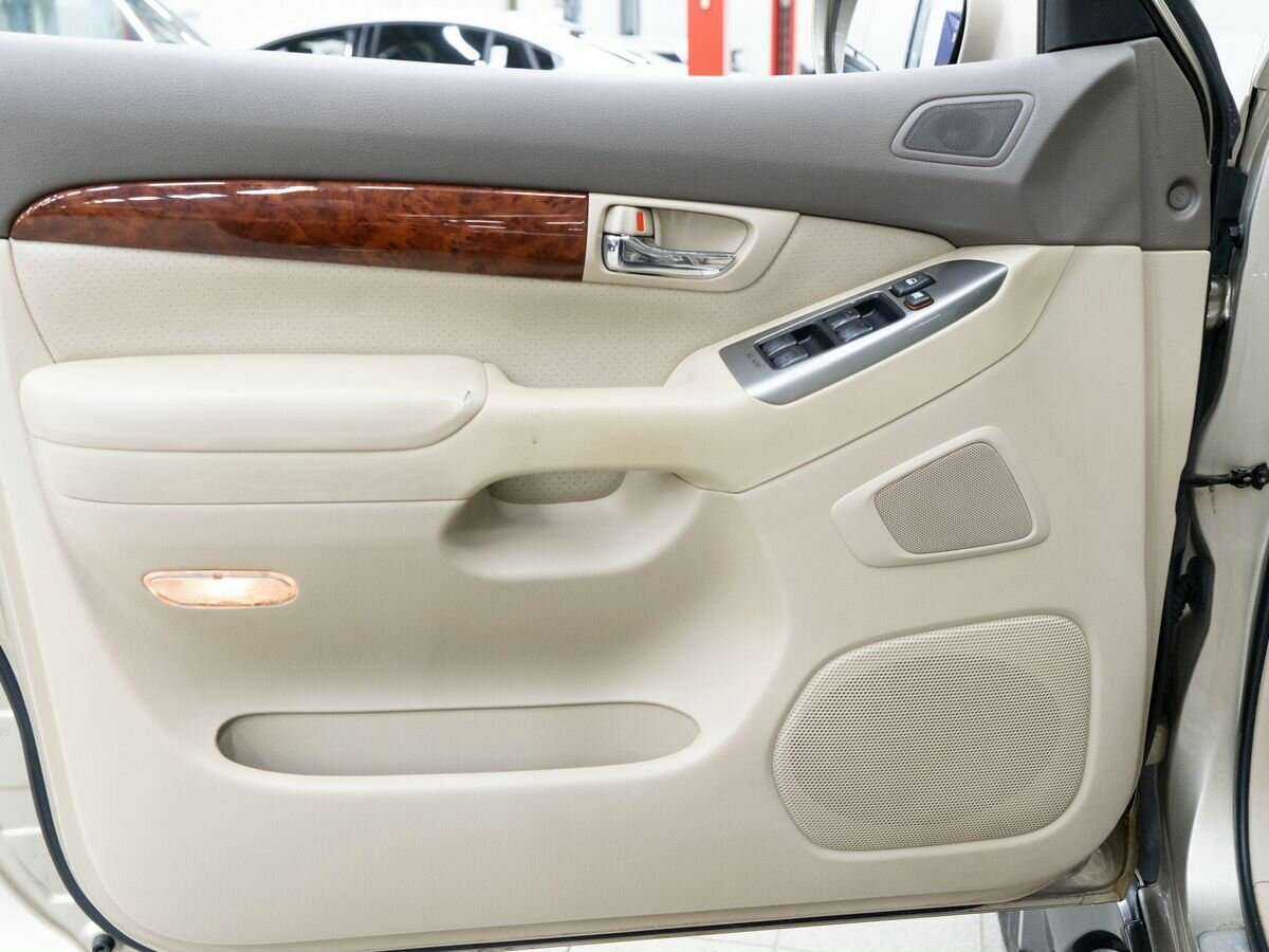 Купить Toyota Land Cruiser Prado 5-speed, 2005, 318 622 км, фото №16