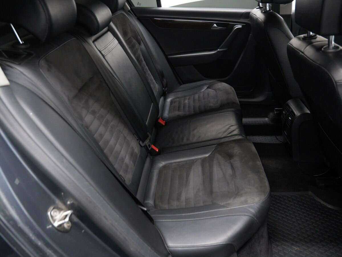 Купить Volkswagen Passat, 2011, 187 879 км, фото №10