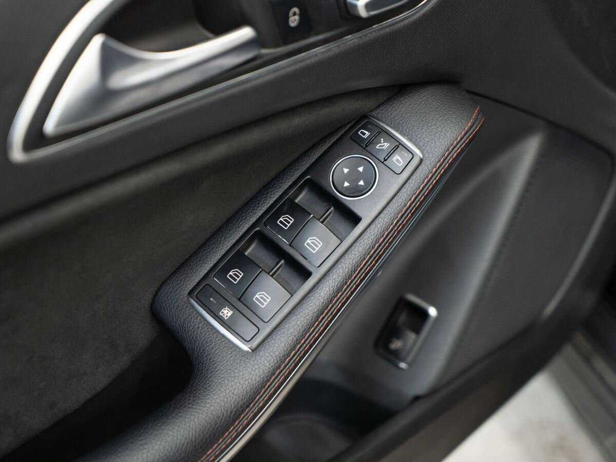 Купить Mercedes-Benz GLA 250, 2017, 60 000 км, фото №19