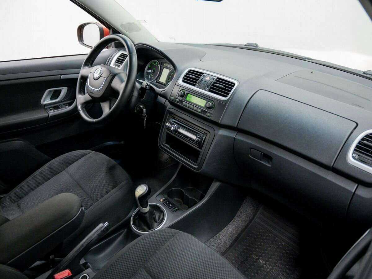 Купить Skoda Fabia, 2010, 100 291 км, фото №8