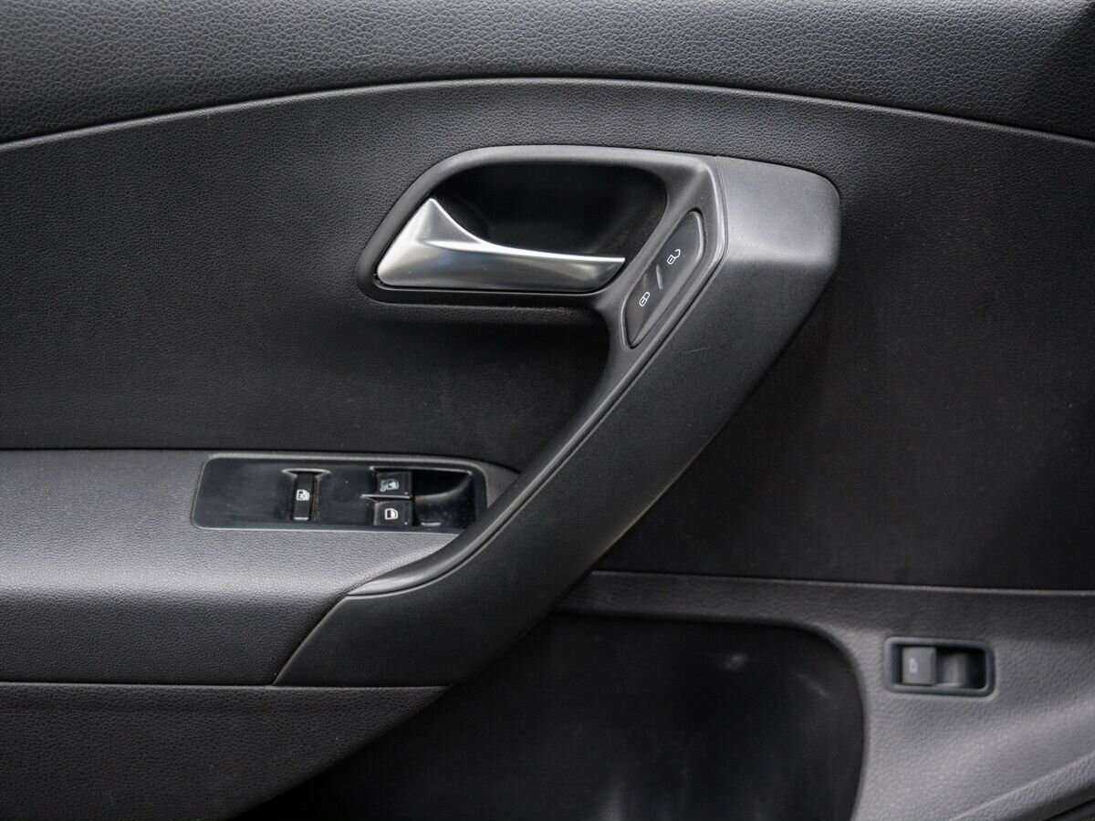 Купить Volkswagen Polo, 2010, 393 429 км, фото №13